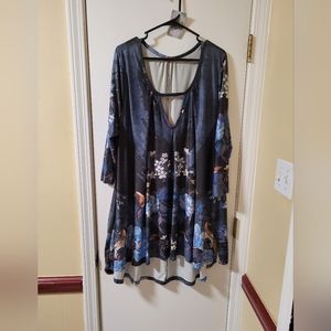 58. Simply Ester top XL